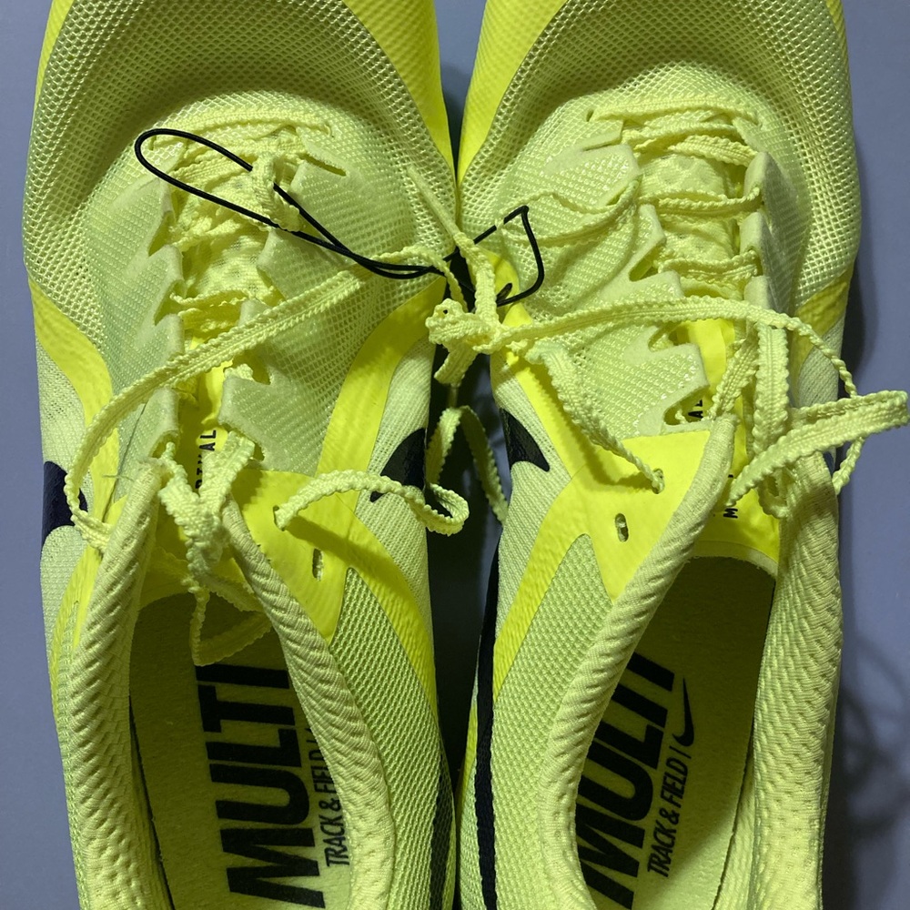 Nike Yellow and Black Athletic Shoes Performance Mesh